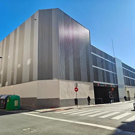 Centrico Con Garaje Apartmán *